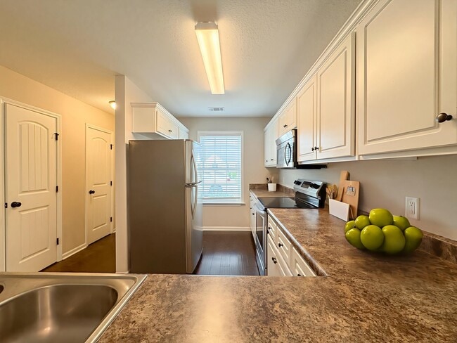 Building Photo - 119 Buckhaven Way