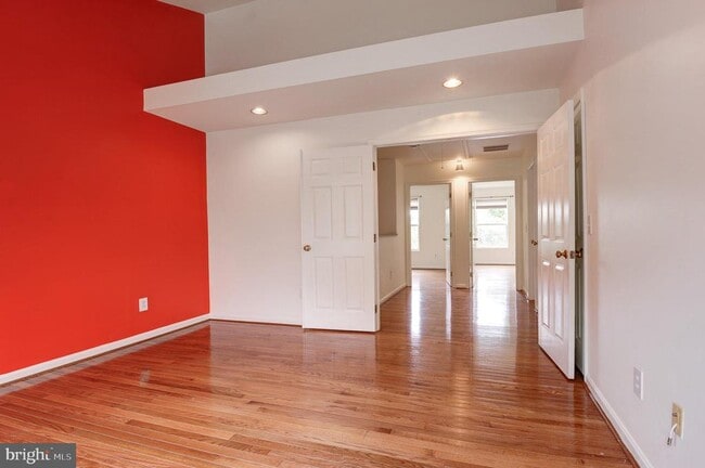 Building Photo - 12050 Edgemere Cir