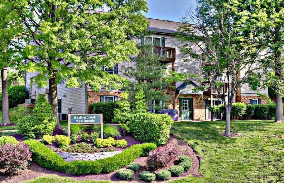 Building Photo - Heatherbrook