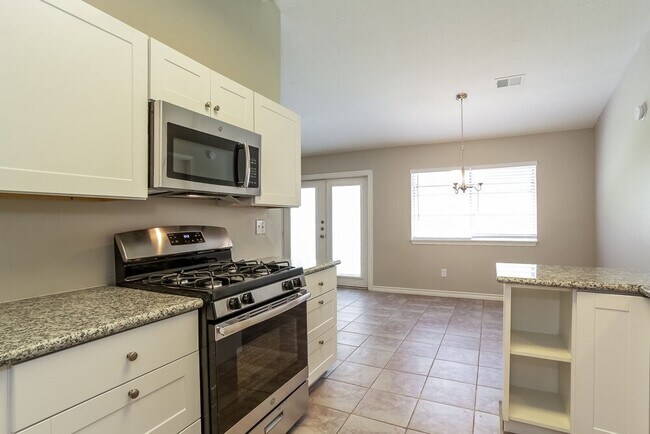 Building Photo - 20117 Dawn Mist Dr