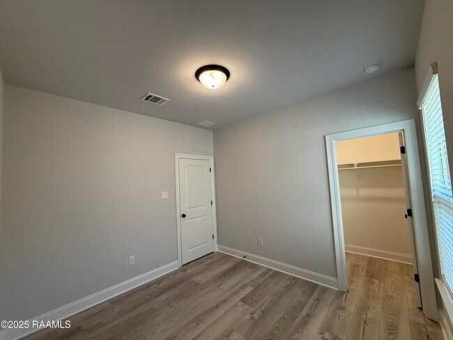 Building Photo - 135 Ridley Ln