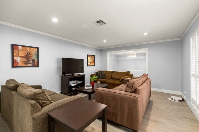 Building Photo - 12423 Honeywood Trail