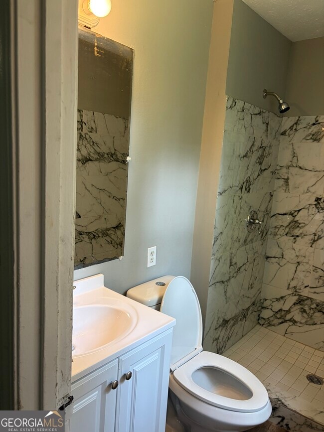 Building Photo - 531 Carithers Rd