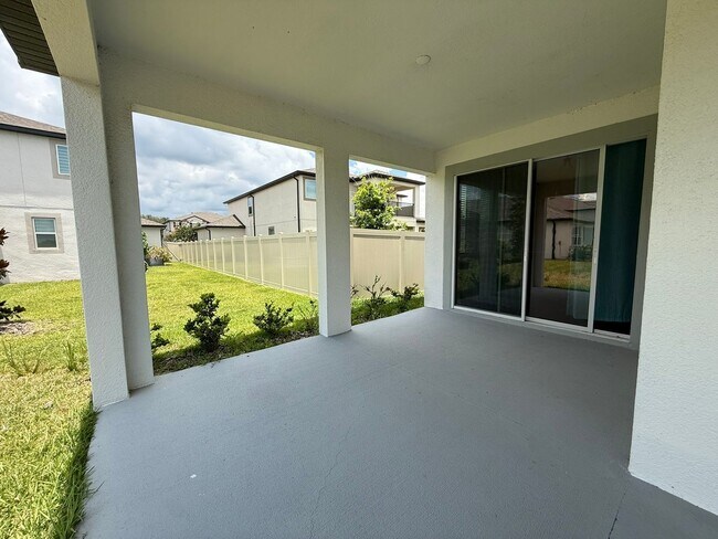 Building Photo - Brand-New 5BR/4BA Rental with Pond View, 4-Car Garage