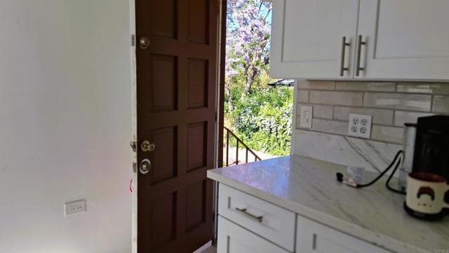 Building Photo - 3930 Marine Vw Ave