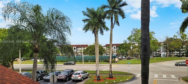 Building Photo - 1300 SW 130th Ave