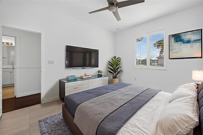 Building Photo - 17606 SW 149th Pl