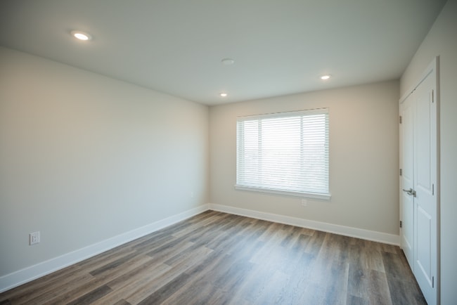 Building Photo - 3707 Haverford Ave