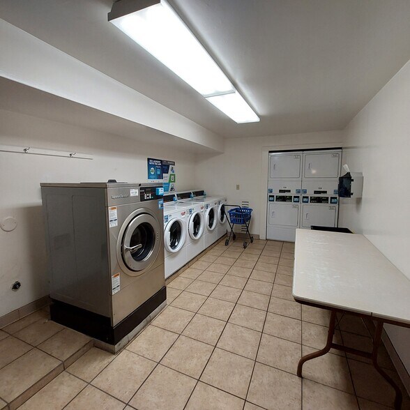 Closest laundry room - 6605 Green Valley Cir