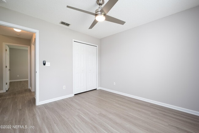 Building Photo - 171 Elmwood Dr