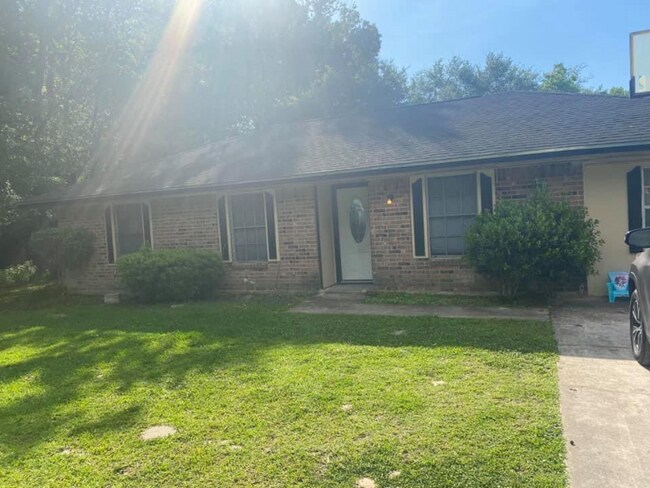 Building Photo - 480 S 16th St