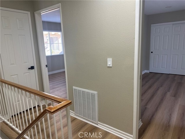 Building Photo - 201 Laurel Ave