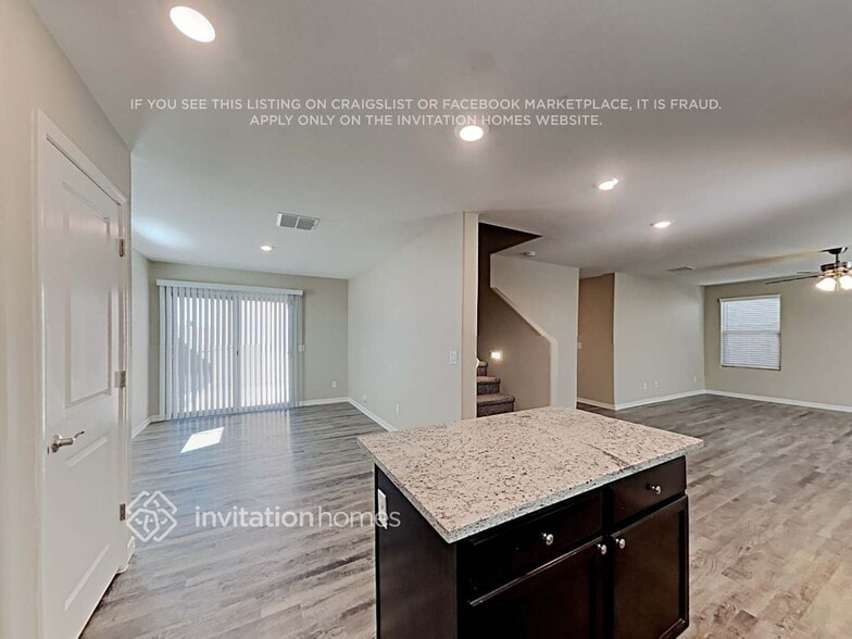 Building Photo - 8033 W Agora Ln