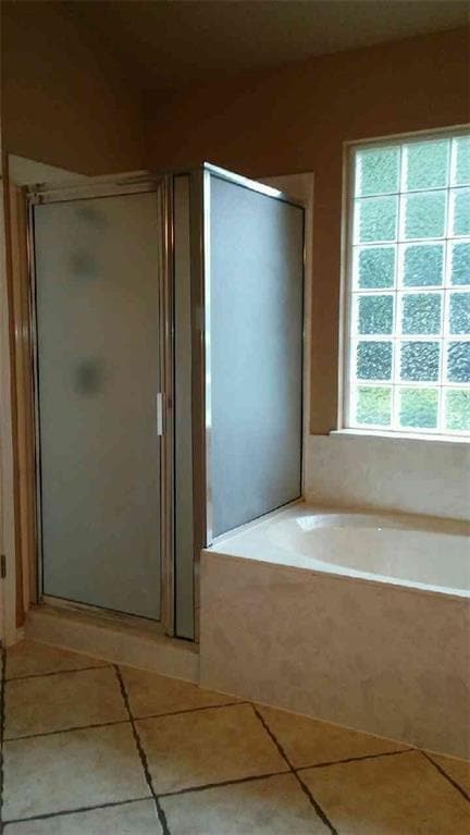 Building Photo - 2109 Lobelia Dr