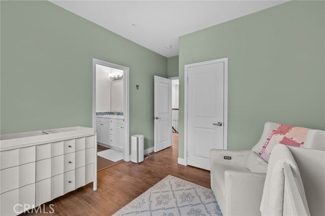 Building Photo - 33 Gamella