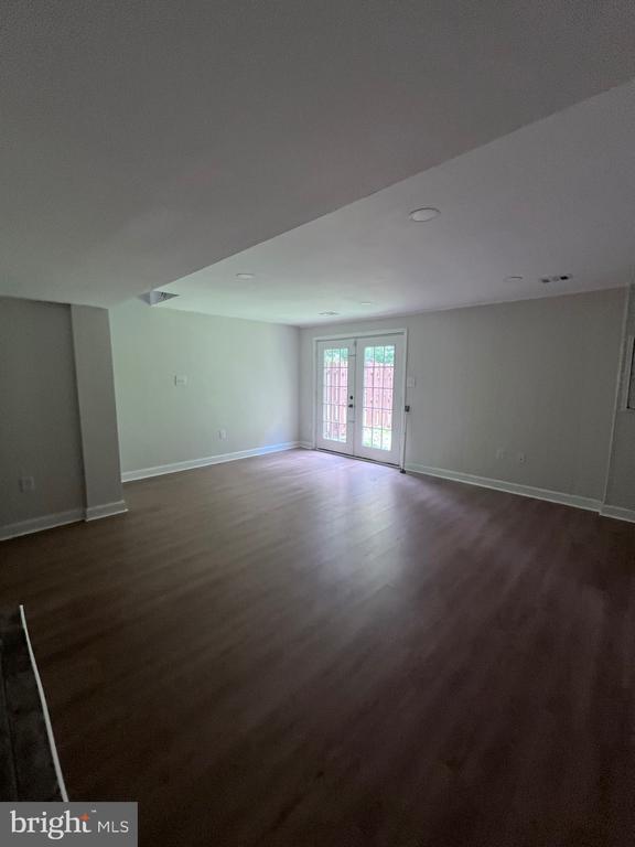 Building Photo - 14829 Emberdale Dr