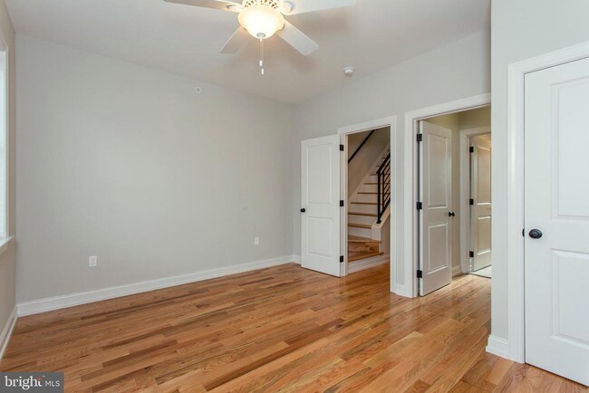 Building Photo - 2052 Gerritt St