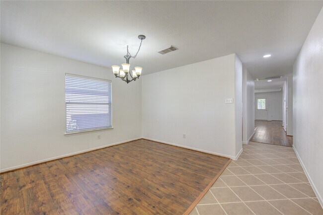 Building Photo - 24626 Cornell Park Ln