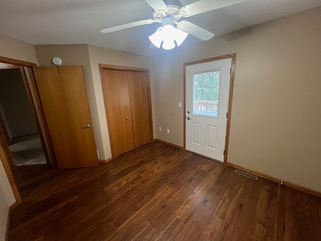 Building Photo - 4702 Curran Ct