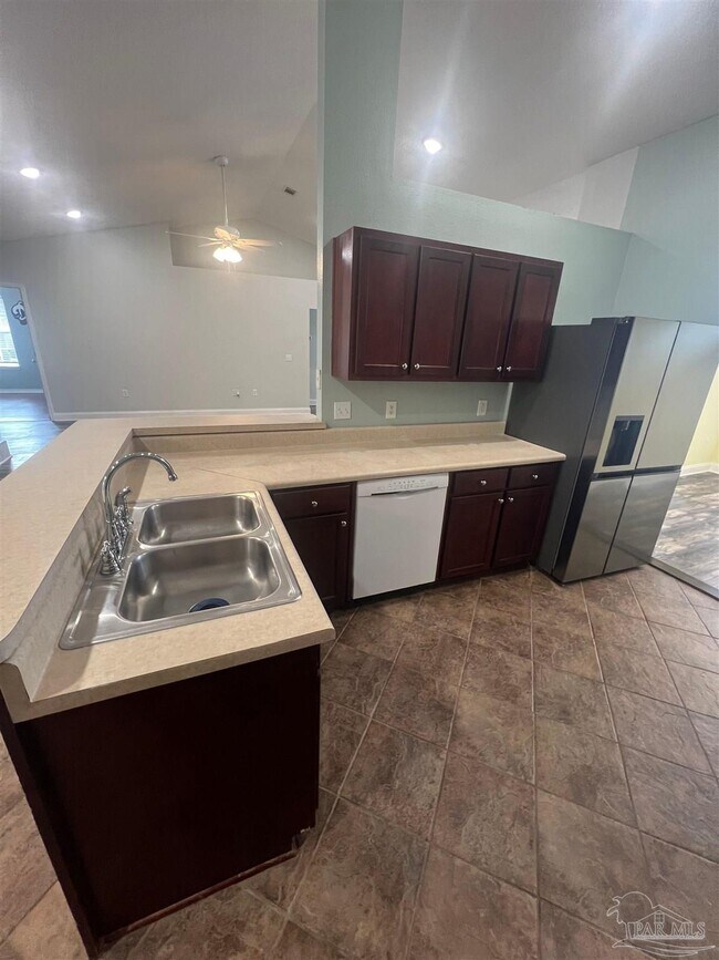 Building Photo - 4804 Ribault Ln