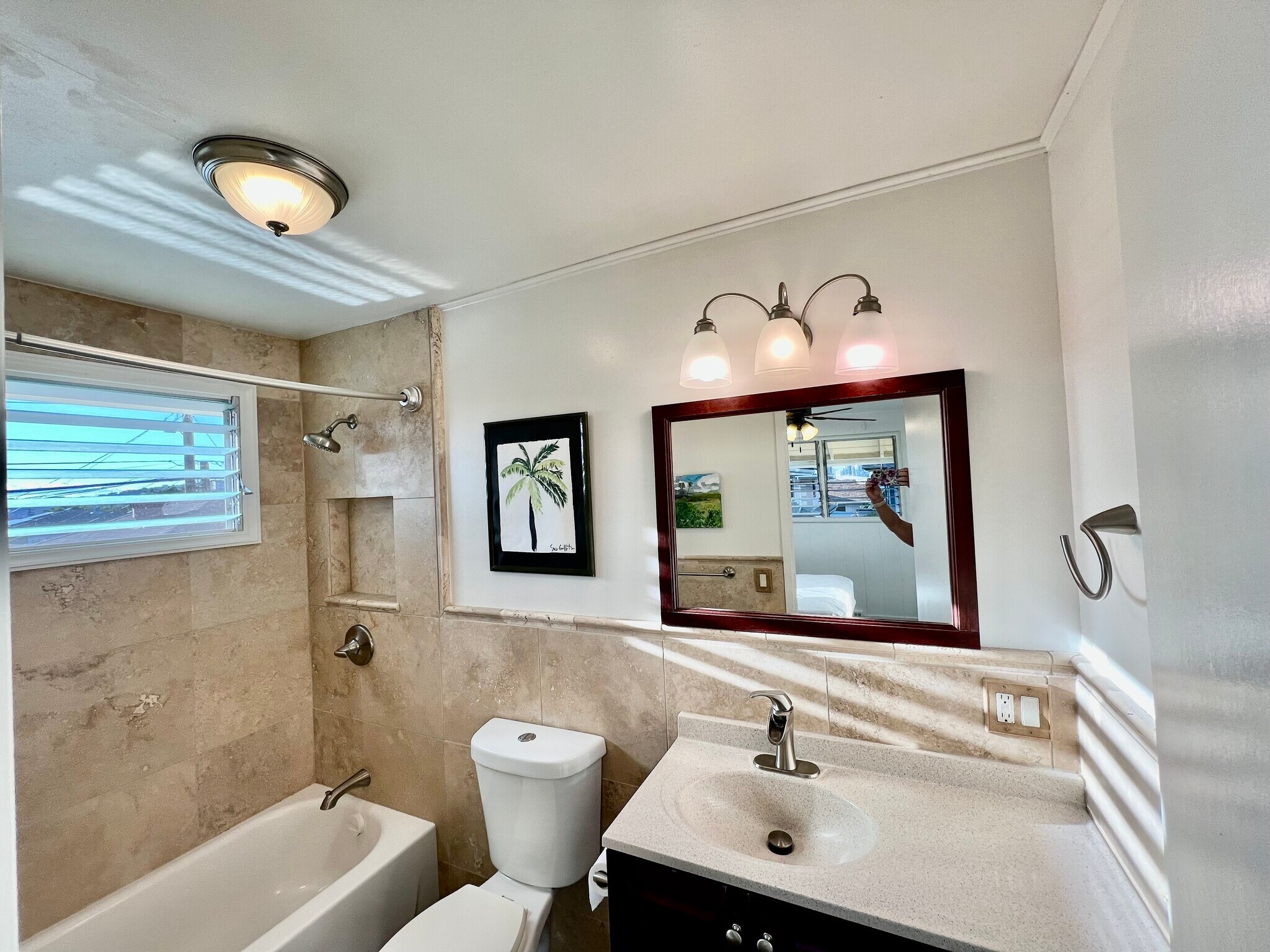 Bathroom 1 - 1125A 2nd Ave