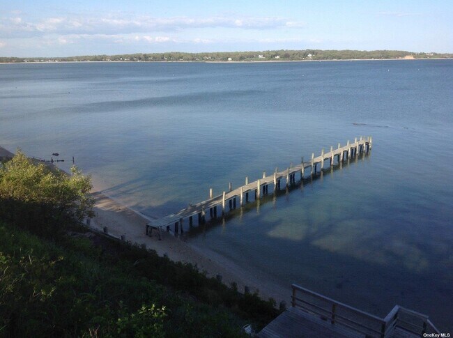 Building Photo - 199 Old Harbor Rd