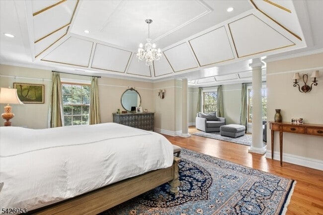 Building Photo - 236 Long Hill Dr