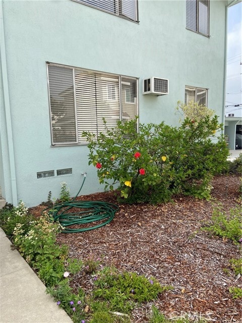 Building Photo - 1032 Arcadia Ave