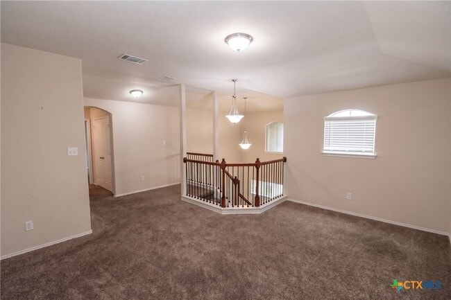Building Photo - 1202 Stonewall Ridge