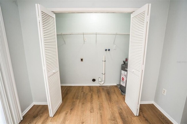 Building Photo - 1277 Sylvia Ave