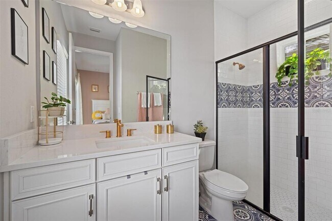 Building Photo - 2028 Woodleaf Hammock Ct
