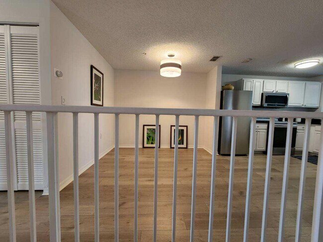 Building Photo - 5551 Bentgrass Dr