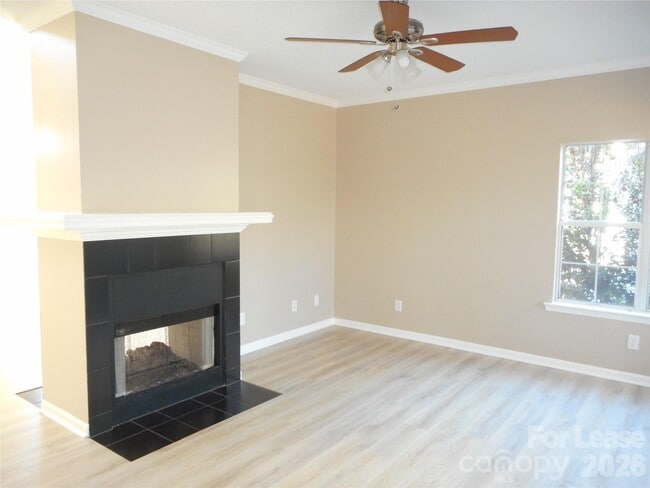 Building Photo - 6611 Flat Creek Dr