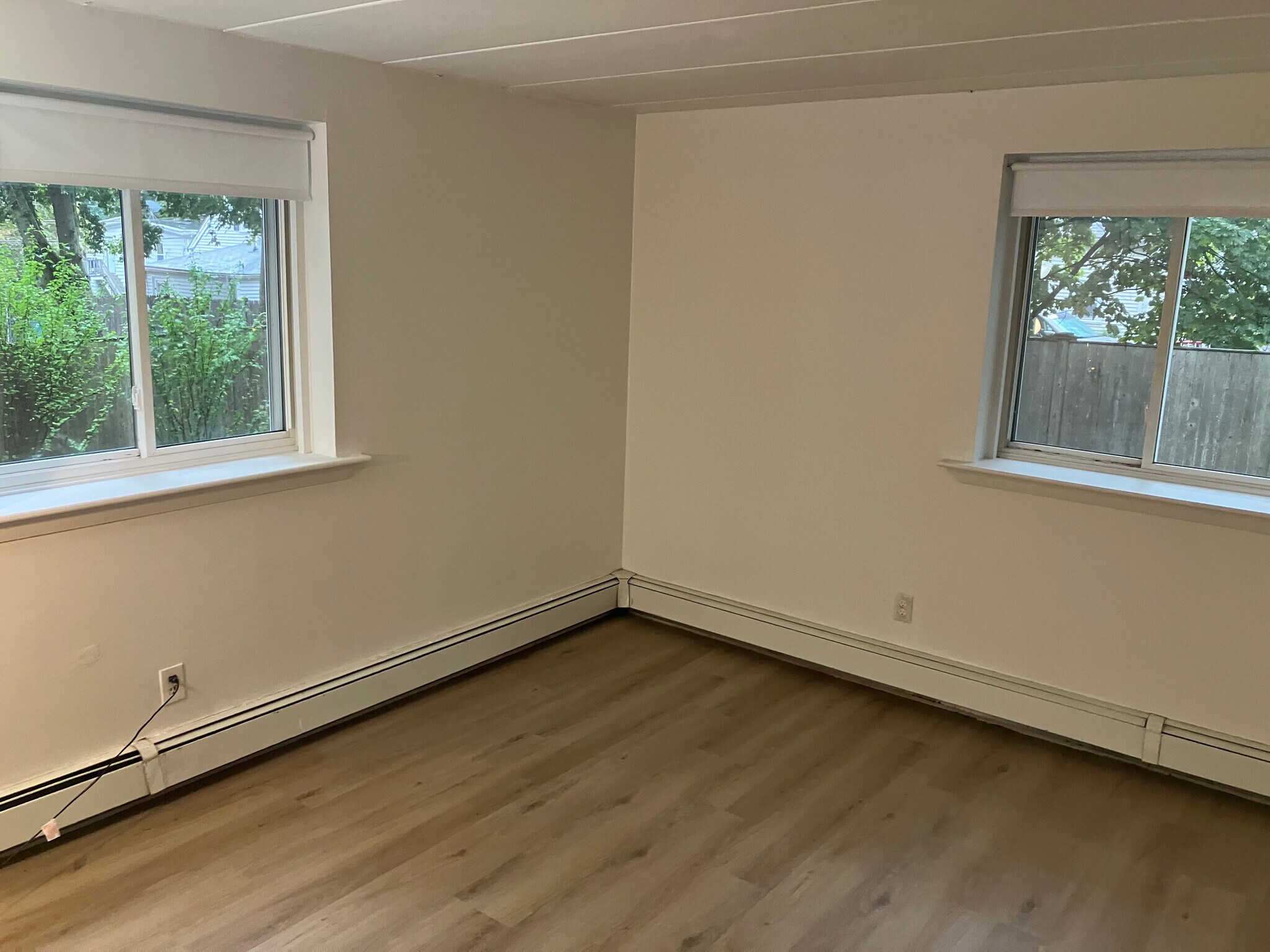 Building Photo - 287 Commercial St