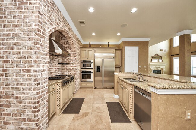 Building Photo - 3727 Lakeridge Canyon Dr