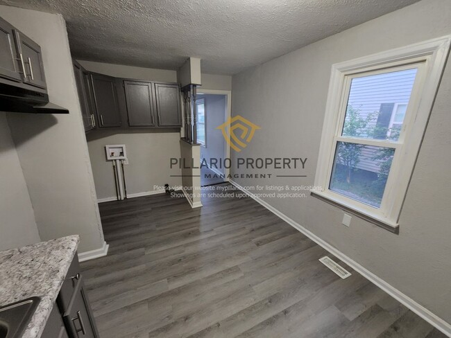 Building Photo - Newly Renovated, 2 Bedroom, 1 Bathroom Hom...