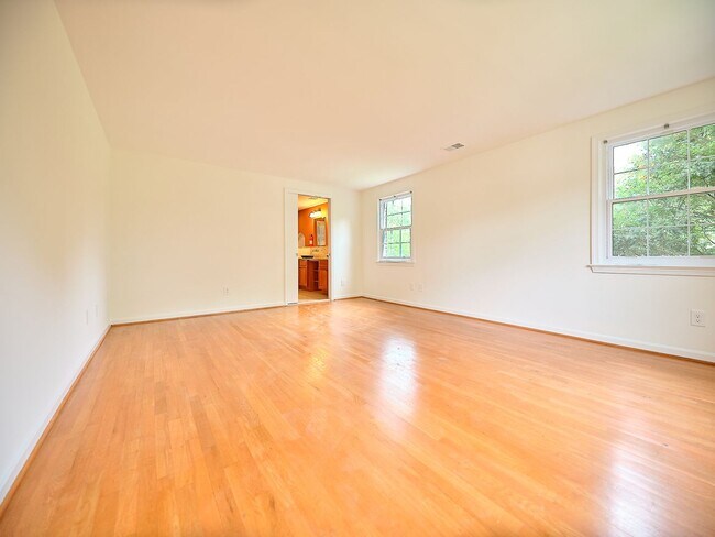 Building Photo - 9124 Copenhaver Dr