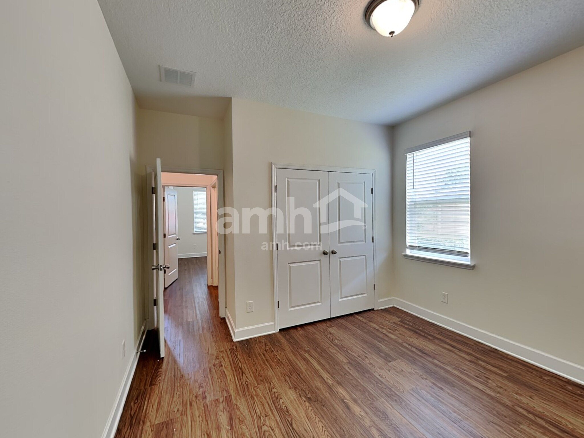 Building Photo - 306 Crestrun Loop