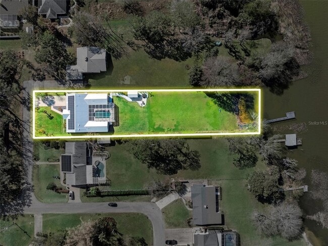 Building Photo - 1021 Temple Grove Pl