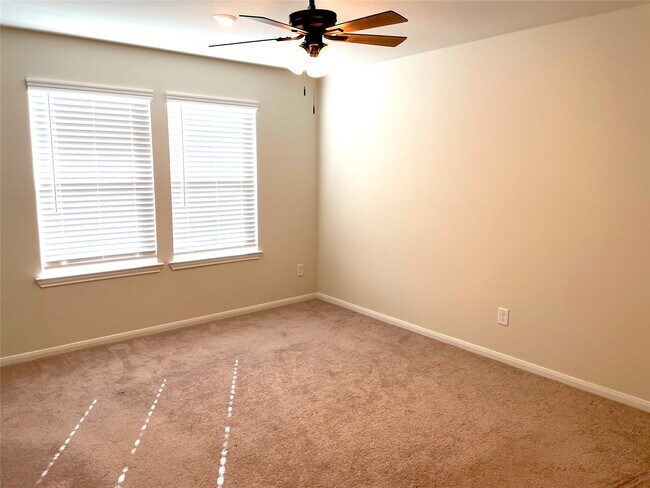 Building Photo - 12626 Baker Bend St