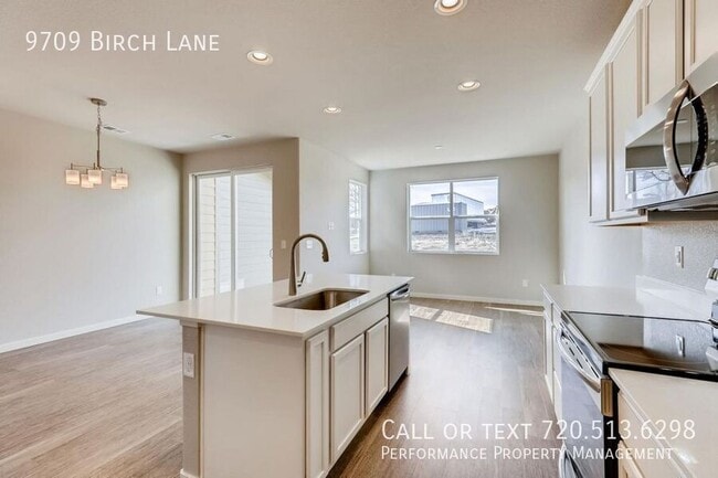 Building Photo - 9709 Birch Ln