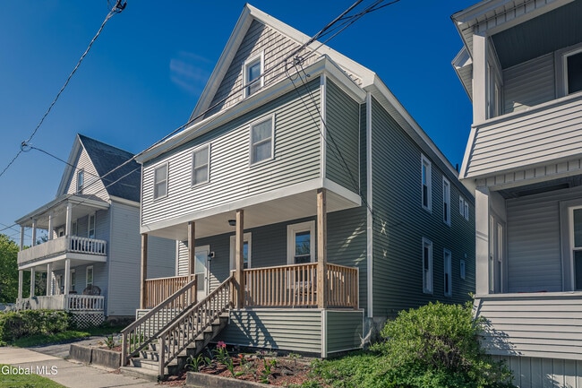 Building Photo - 65 Van Derveer St