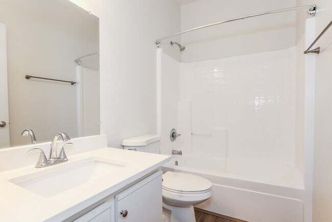 Building Photo - 3139 W Pollack St