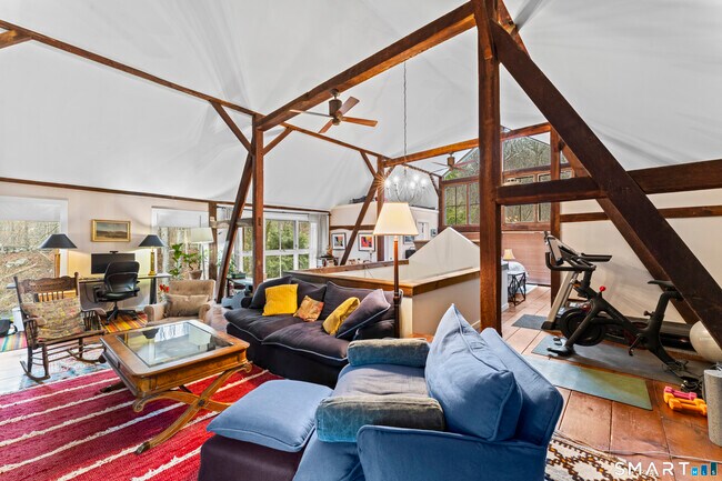 Building Photo - 21 Old Mill Rd