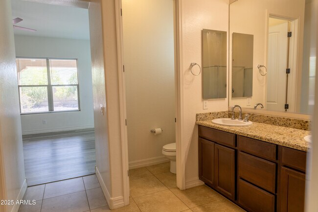Building Photo - 4571 N Arbor Way