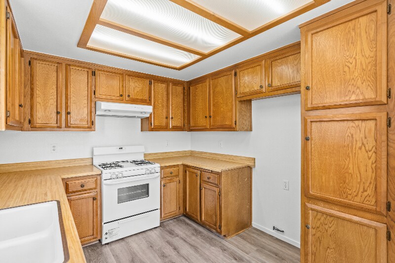 Building Photo - 440 Solar Way