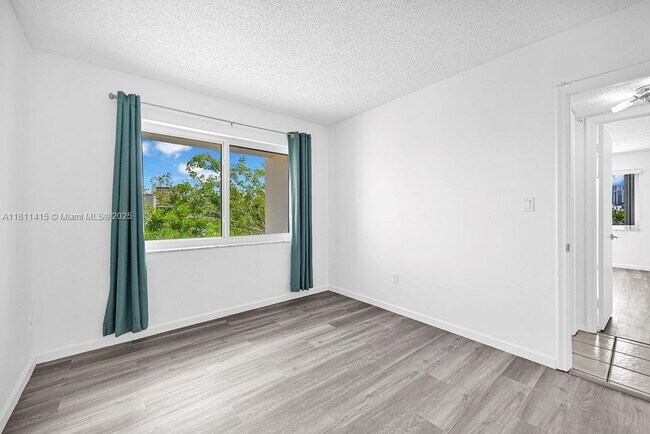 Building Photo - 7740 Camino Real