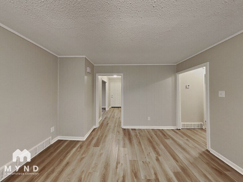 Building Photo - 6082 Belle Grove Cove N