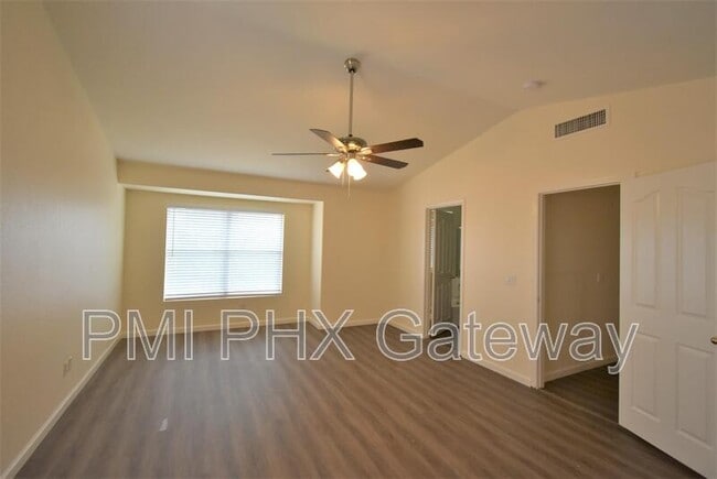 Building Photo - 1783 W Springfield Way