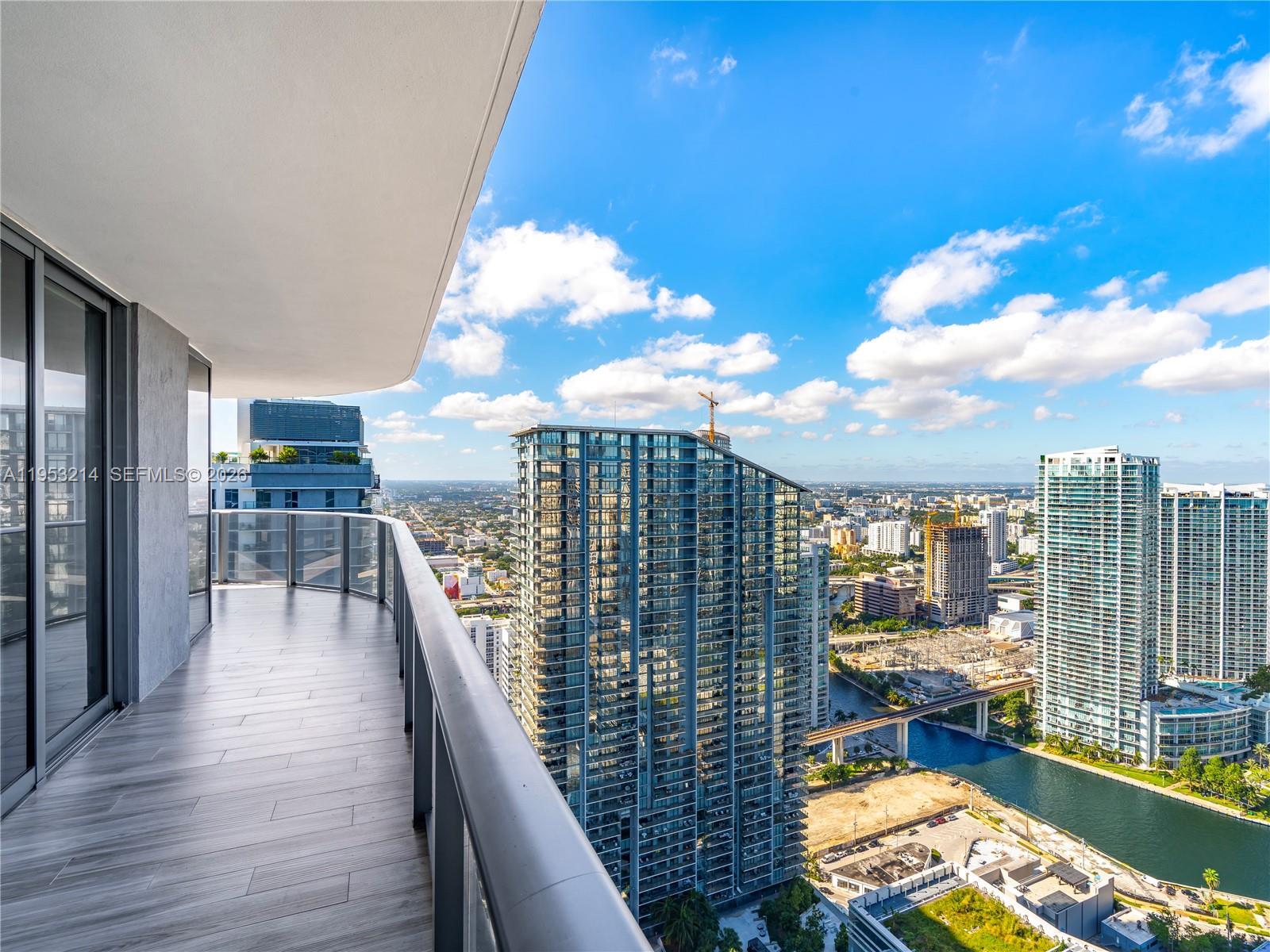 Building Photo - 801 S Miami Ave